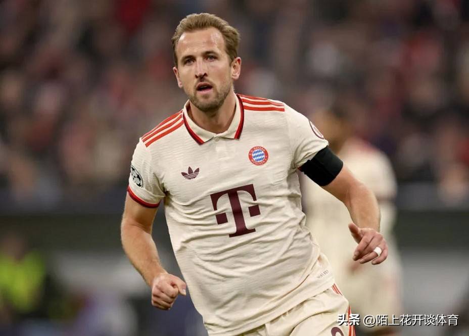 94分钟绝杀！戴维斯救主，拜仁3-2苏超霸主，欧冠主场21场不败