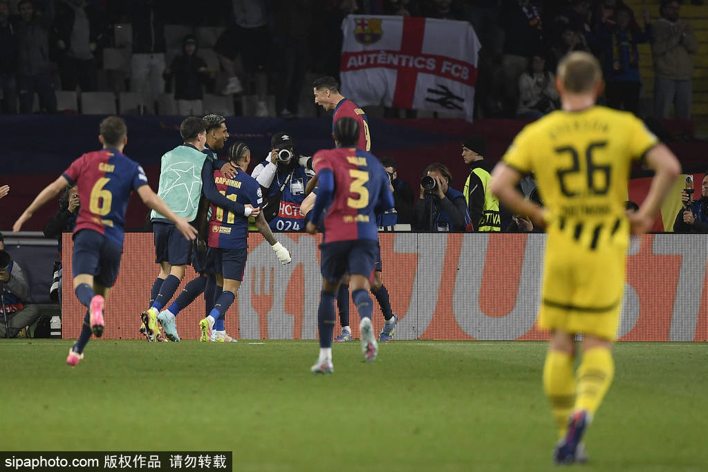 莱万回归！巴萨能否在欧冠半决赛逆转国际米兰？